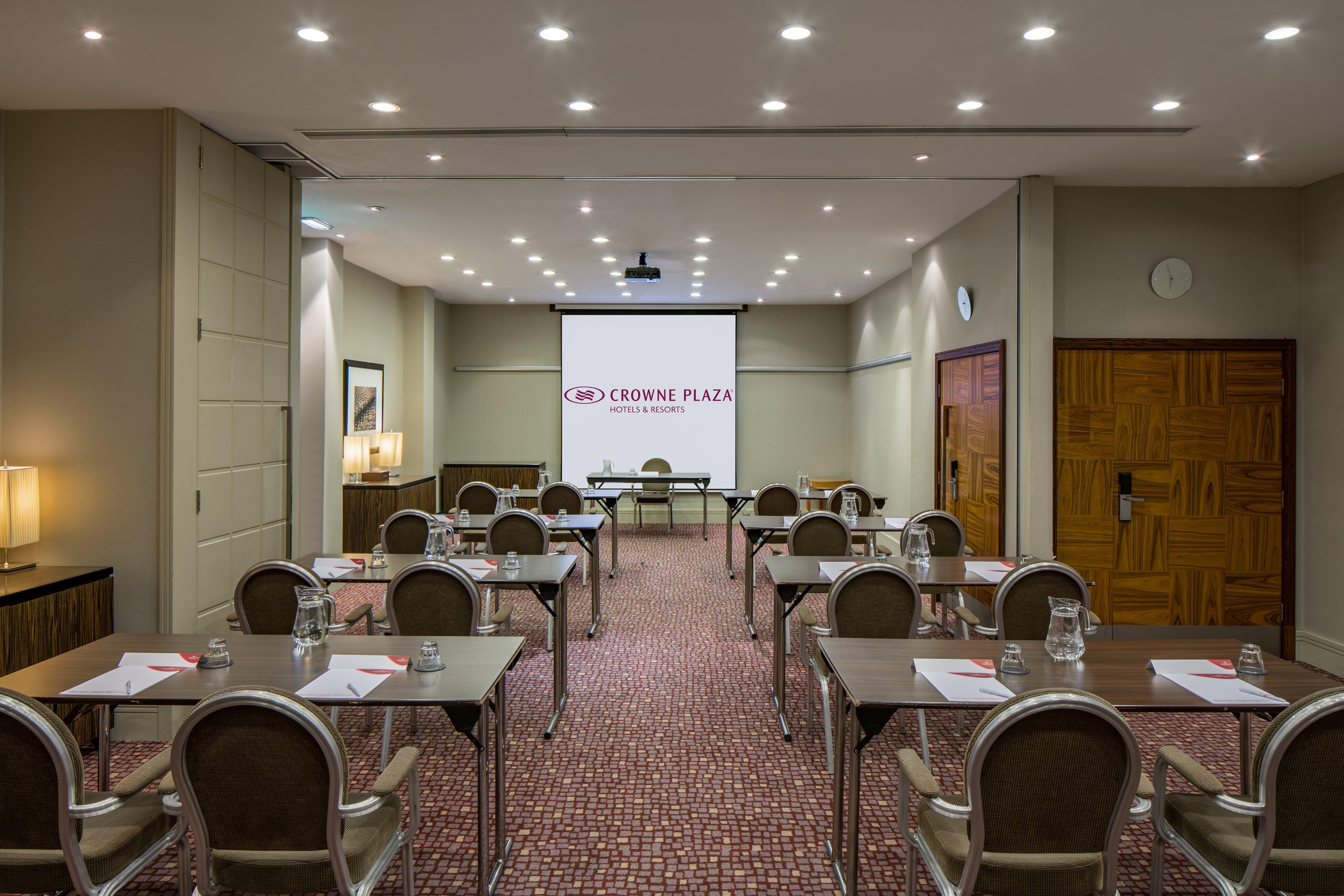 Crowne Plaza Reading Hotell Exteriör bild