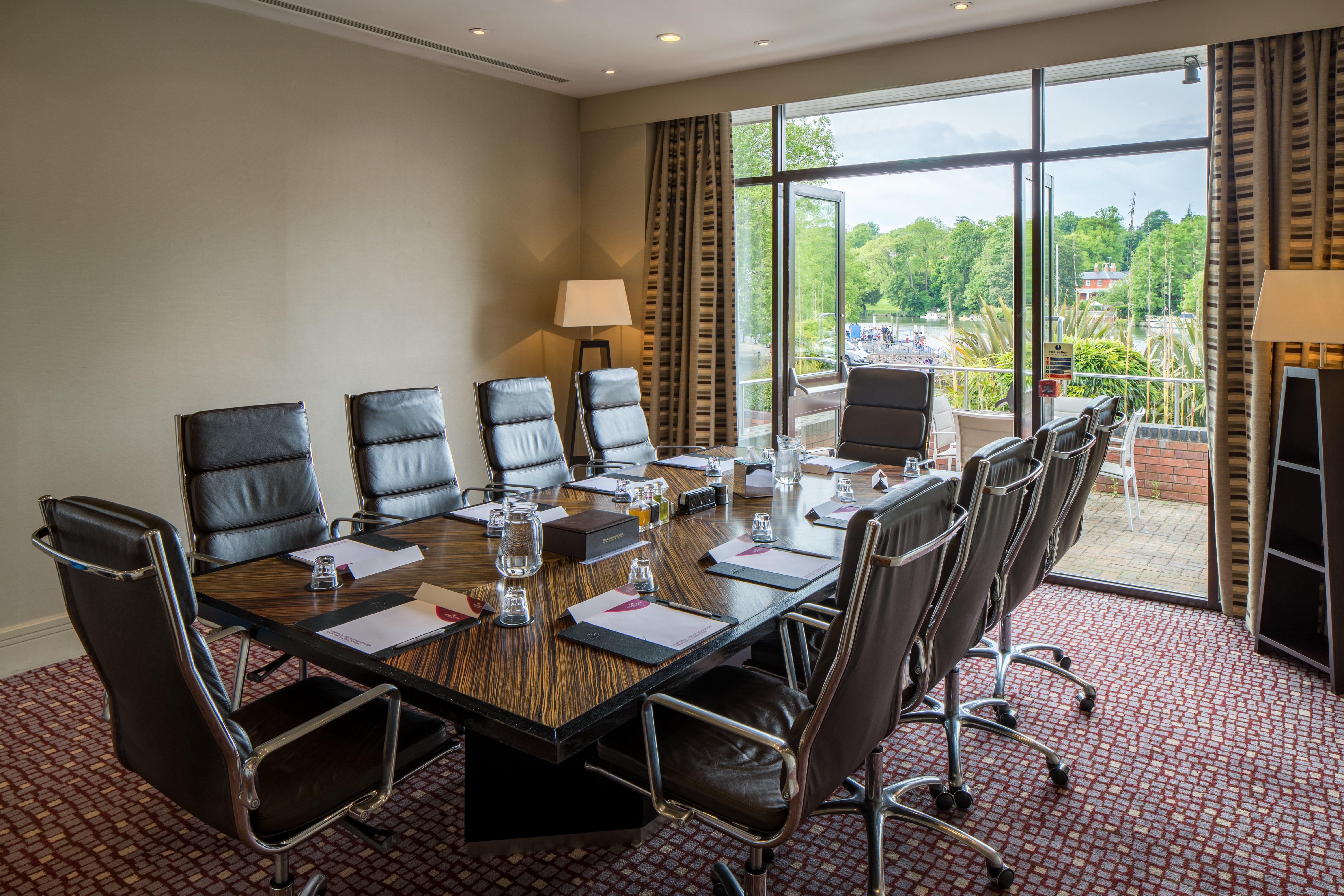 Crowne Plaza Reading Hotell Exteriör bild