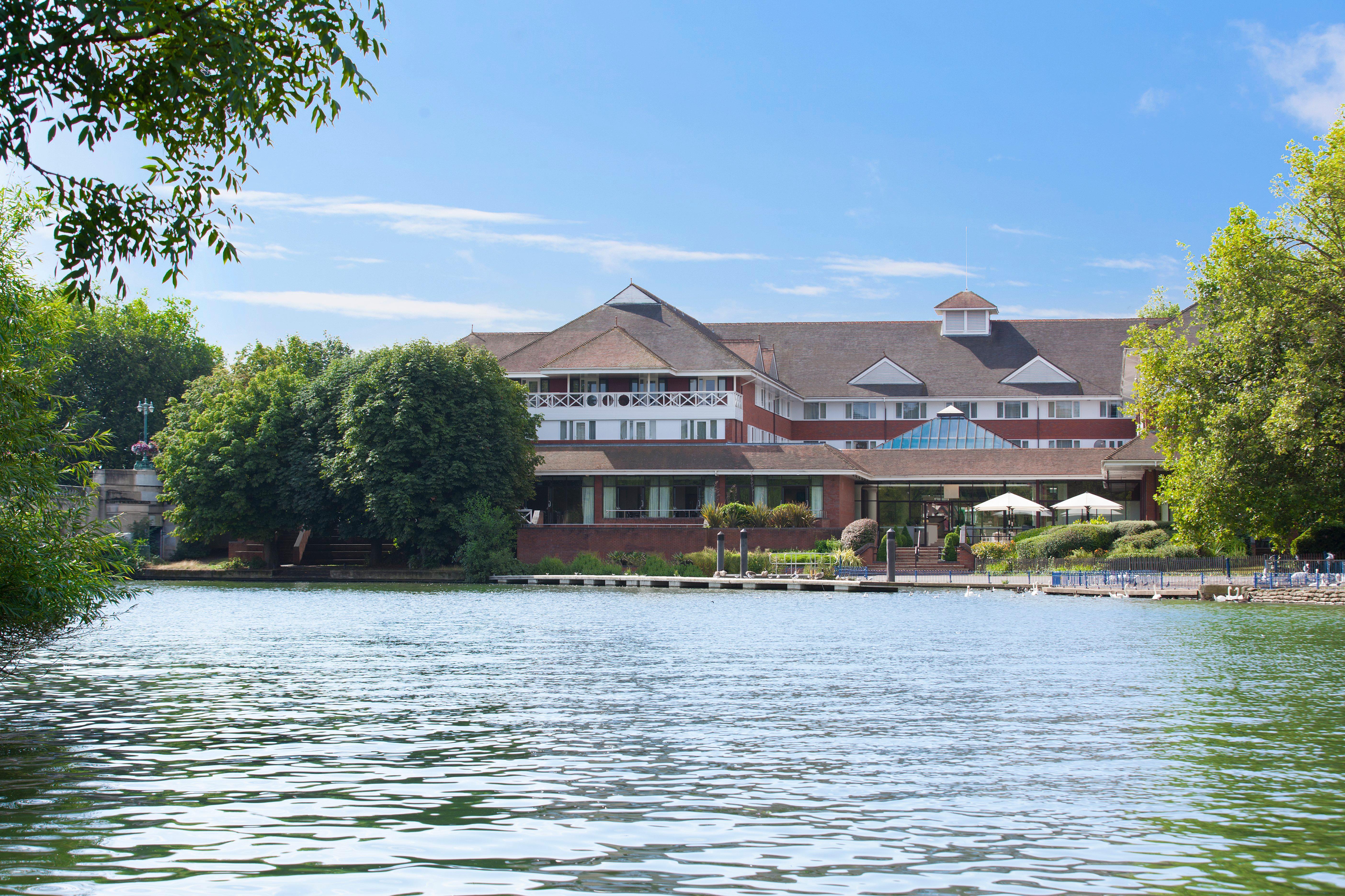 Crowne Plaza Reading Hotell Exteriör bild