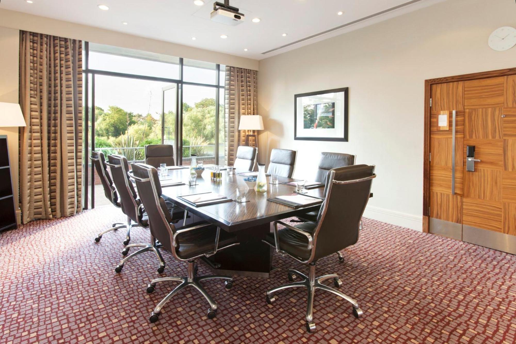 Crowne Plaza Reading Hotell Exteriör bild