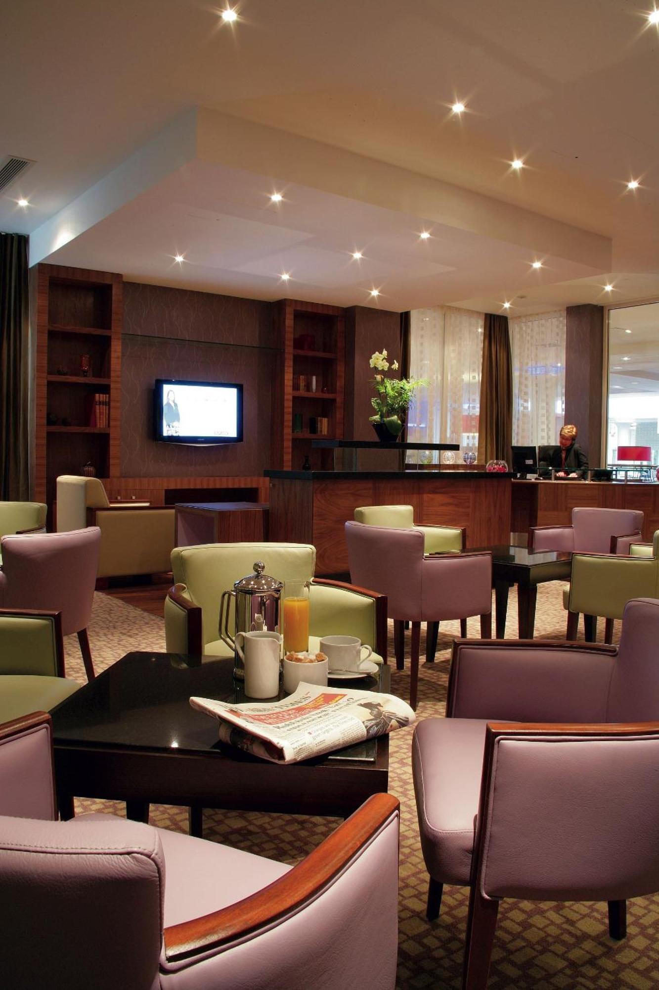 Crowne Plaza Reading Hotell Exteriör bild